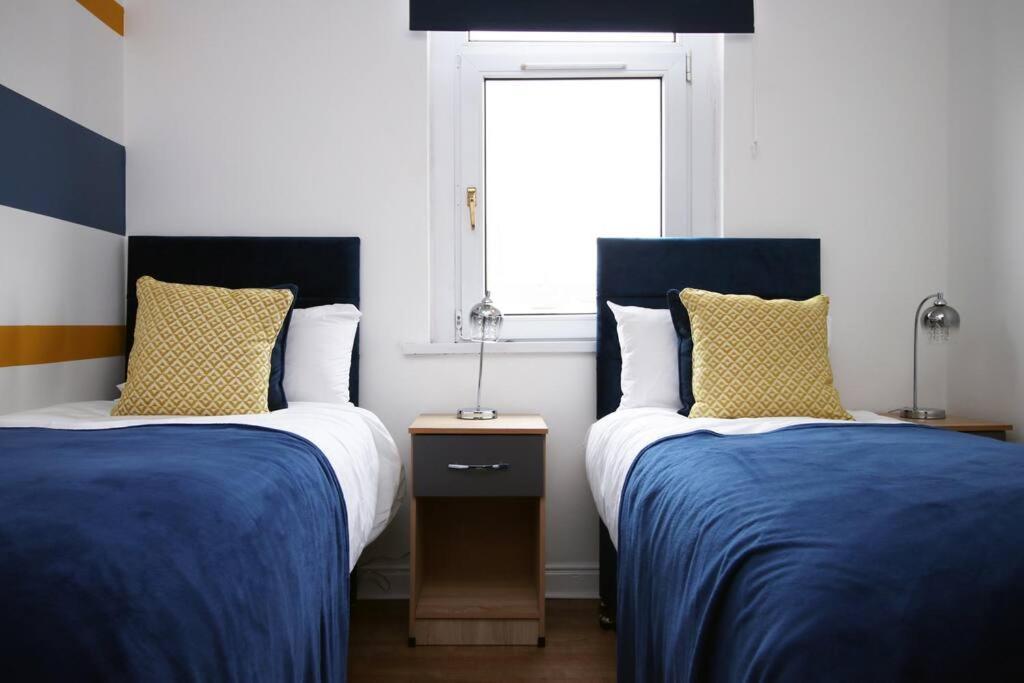 فيلا Holiday House For 7 Guests, Free Wi-Fi & Self Check-In Explore Newport المظهر الخارجي الصورة