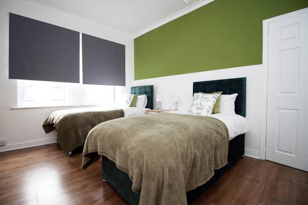 فيلا Holiday House For 7 Guests, Free Wi-Fi & Self Check-In Explore Newport المظهر الخارجي الصورة